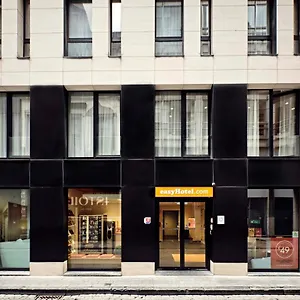 Easyhotel Centre 3*, Brusel Belgie