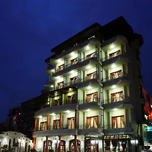 Dinasty Albania